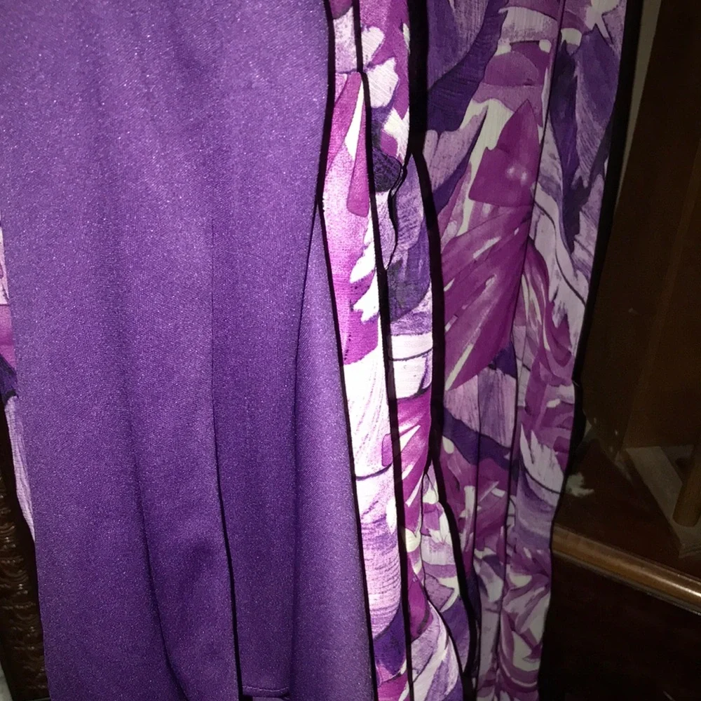 Purple Floral Women's Dress - Picture 5 of 8